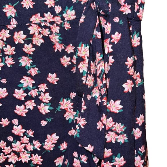 Draper‎ James RSVP Midi Wrap Skirt Size M/L Navy Pink Floral Ruffle - Picture 3 of 10
